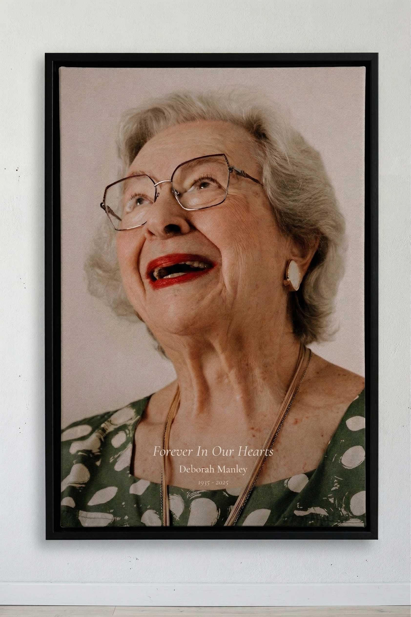 Custom Memorial Canvas™ – A Framed Tribute to Your Loved One